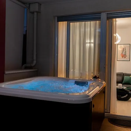 Salvia With Private Jacuzzi Apartman Split