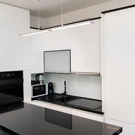 Salvia With Private Jacuzzi Apartment Split