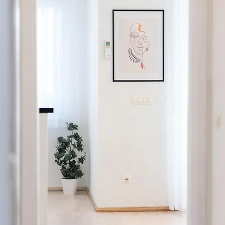 Salvia With Private Jacuzzi Апартаменти *